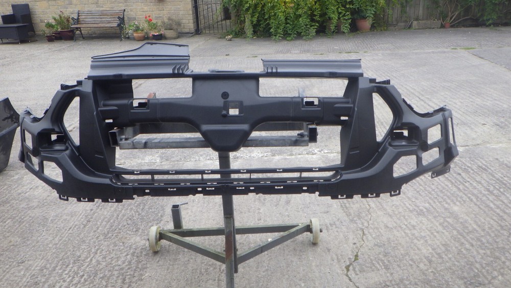 Ford Custom grille frame panel front 2183760 genuine new