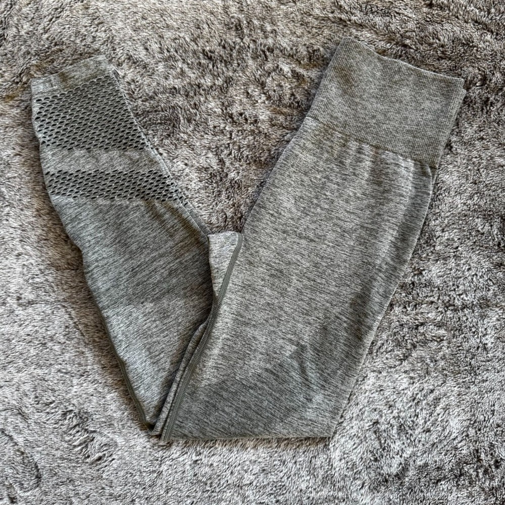 PINK Seamless Full-Length Leggings for Women - Size Small