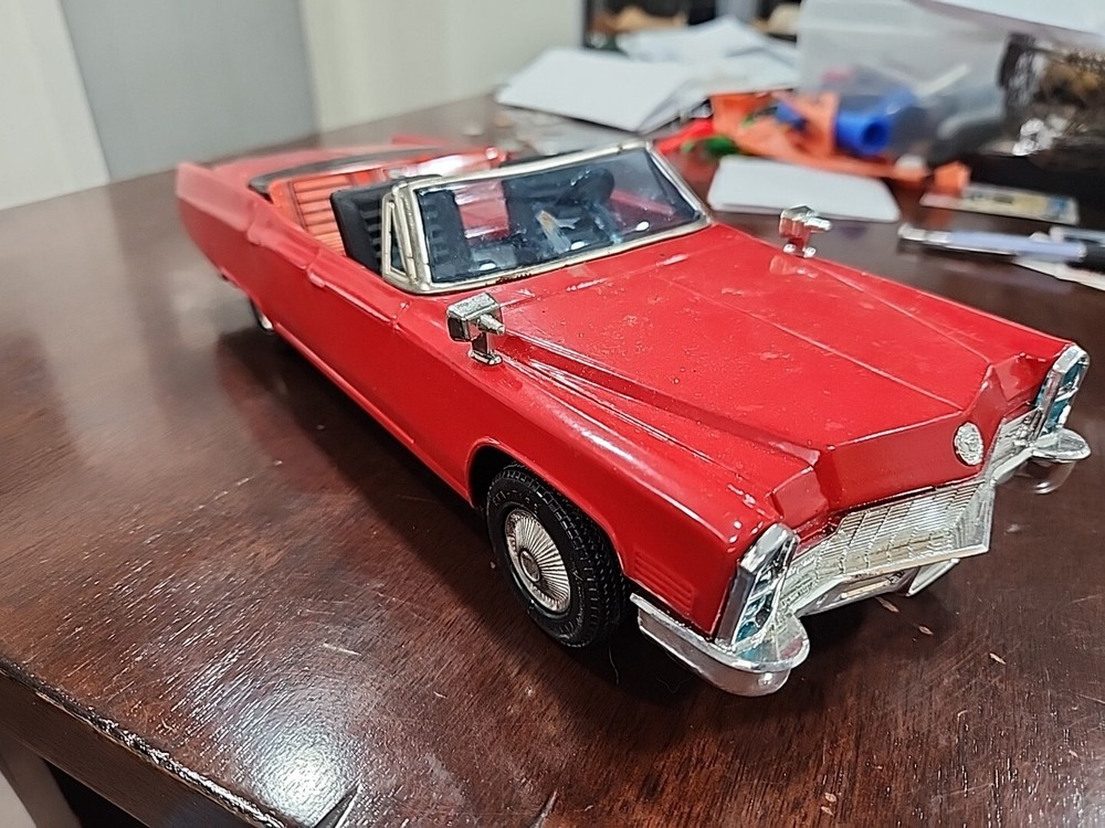 Vintage Bandai Tin Litho Battery Operated Cadillac-Nice Clean Japan Korea Untest
