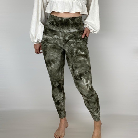 LULULEMON Align High Waisted Pocket 25” Diamond Dye Light Sage Medium Olive