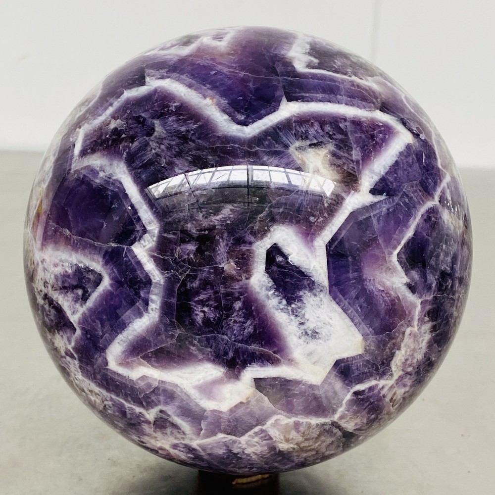 Natural Dream Amethyst Quartz Crystal Sphere Ball Healing 6060G