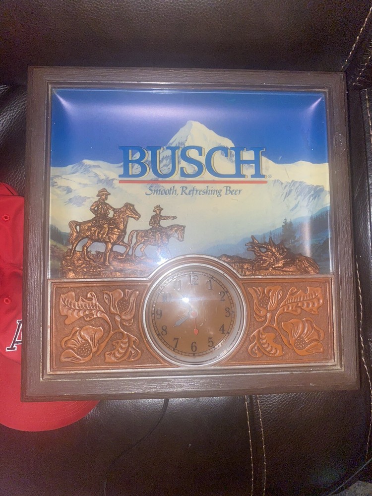 Vintage Busch Beer Cowboy 3D Electric Wall Clock Tested and Working