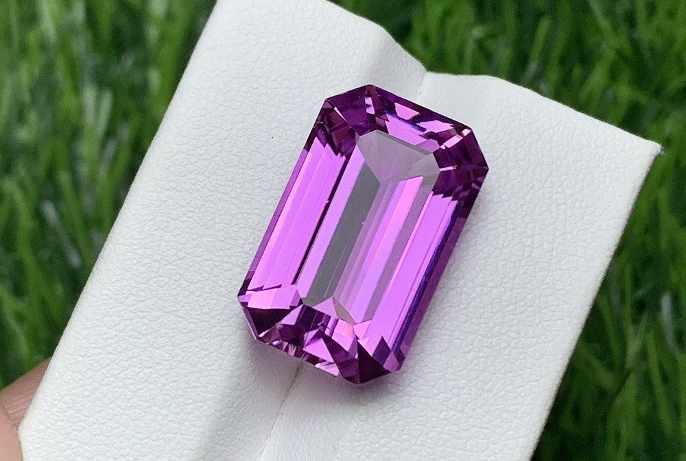 21.40 Carat  Pink Kunzite Loose Gemstone From Afghanistan