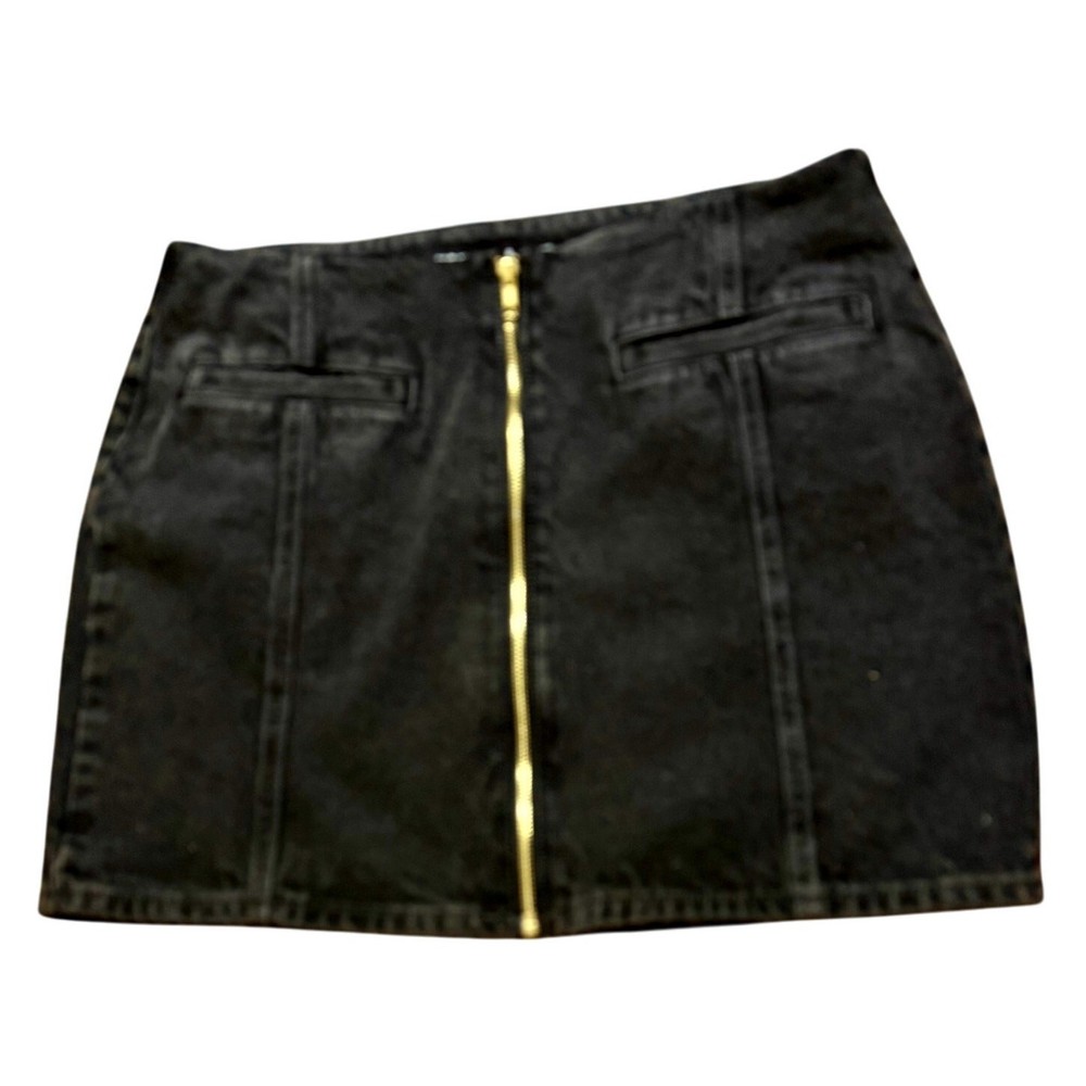 Old Navy Size 8 Black Denim Zipper Front Mini Skirt