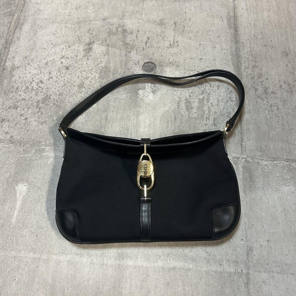 Gucci 02ss Hook Flap Shoulder Bag in Premium Leather  