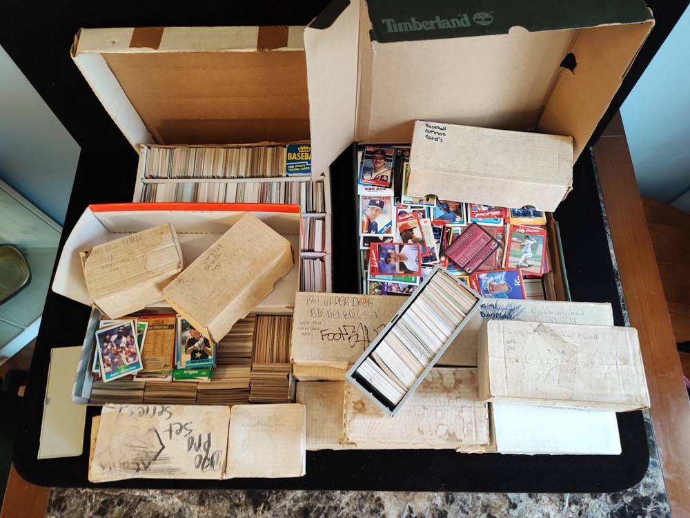 Huge Vintage Lot of 100 Football Cards Sale