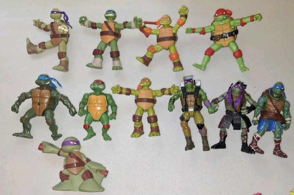Vintage TMNT Lot of 11 Teenage Mutant Ninja Turtles Figures 1988-2012 Playmates Viacom