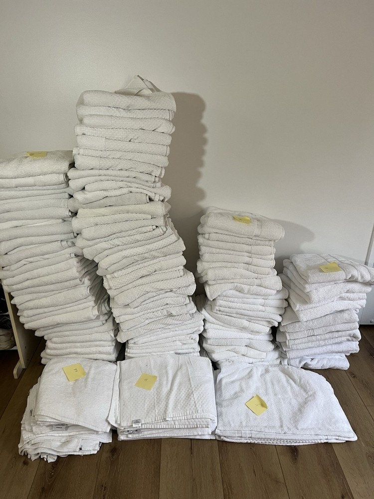 Large Lot of White Cotton Bath Towels & Hand Towels | Hotel Quality | Clean
