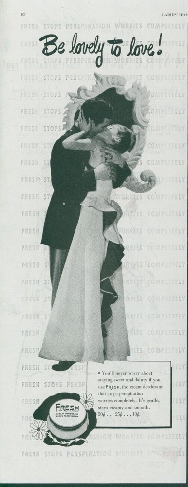 1945 Fresh Cream Deodorant Romantic Couple Military Dress Uniform Kiss Ad LHJ6