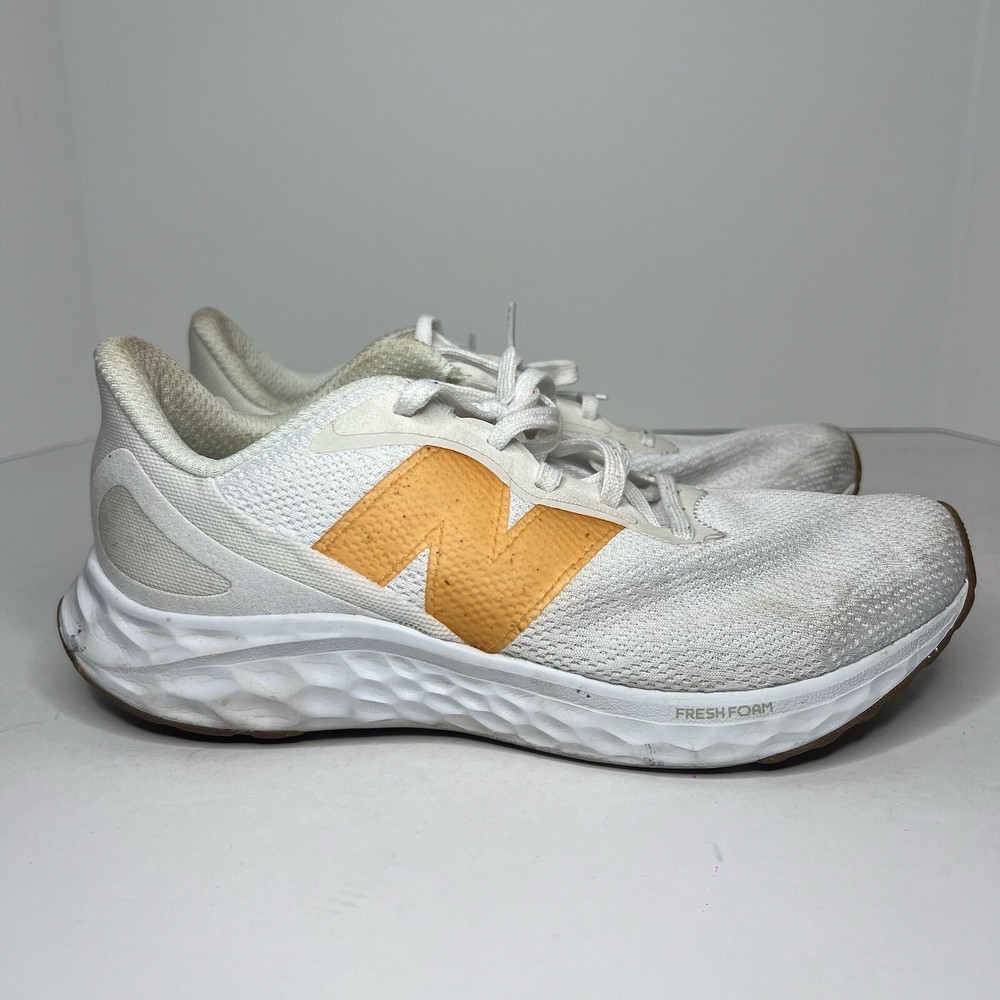 New Balance Womens Warisfc4 White Running Shoes Size 8