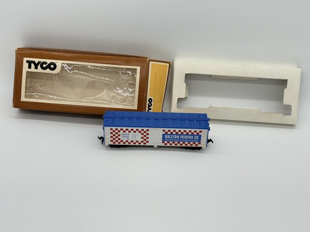 Vintage Tyco HO Ralston Purina Checkerboard 355E Blue Top Billboard Reefer