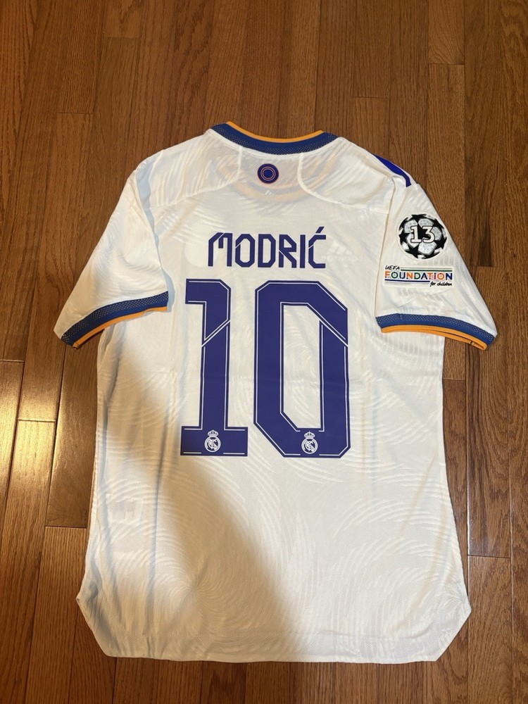 Luka Modric Jersey Real Madrid Champions League Final Authentic Adult Large #10