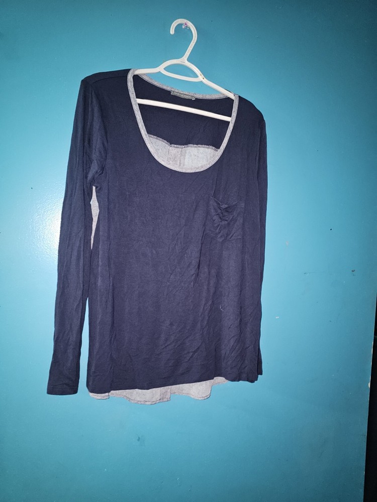 Loveappella women's blue shirt L breast pocket back buttons