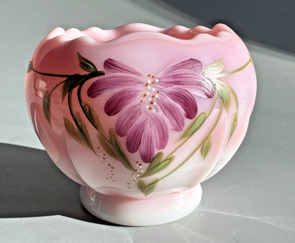Limited Edition Fenton Glass Pink Rosalene Rose Bowl Vase 2002 Honor Collection