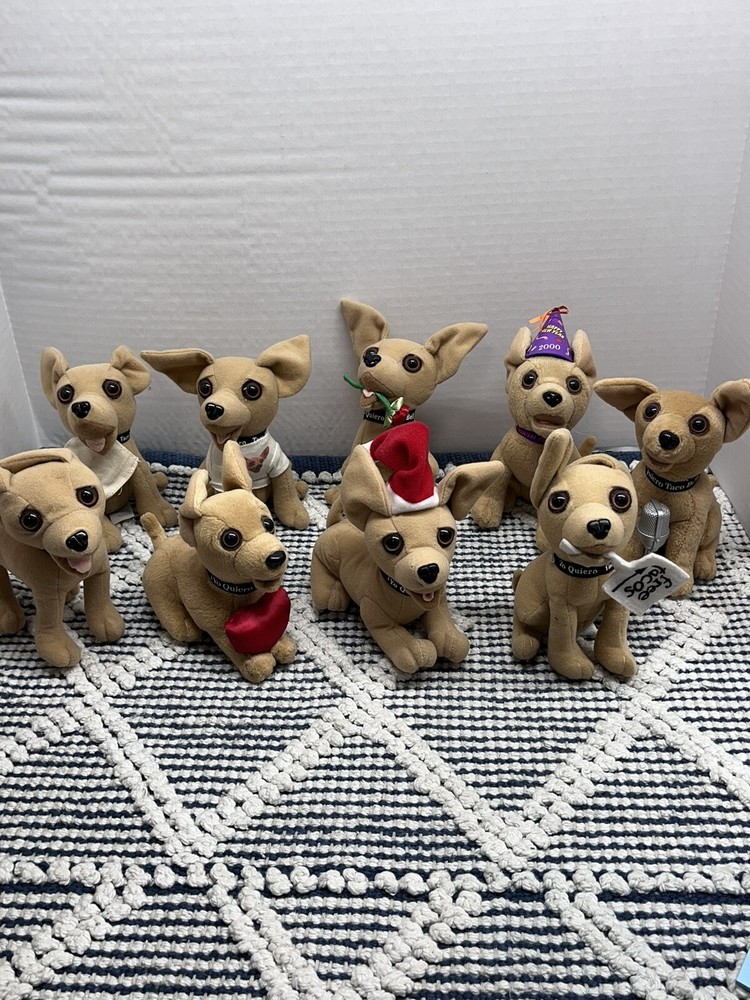 Bundle Of 9 Taco Bell Talking Chihuahua plush Dog “Happy New Year, Amigos”