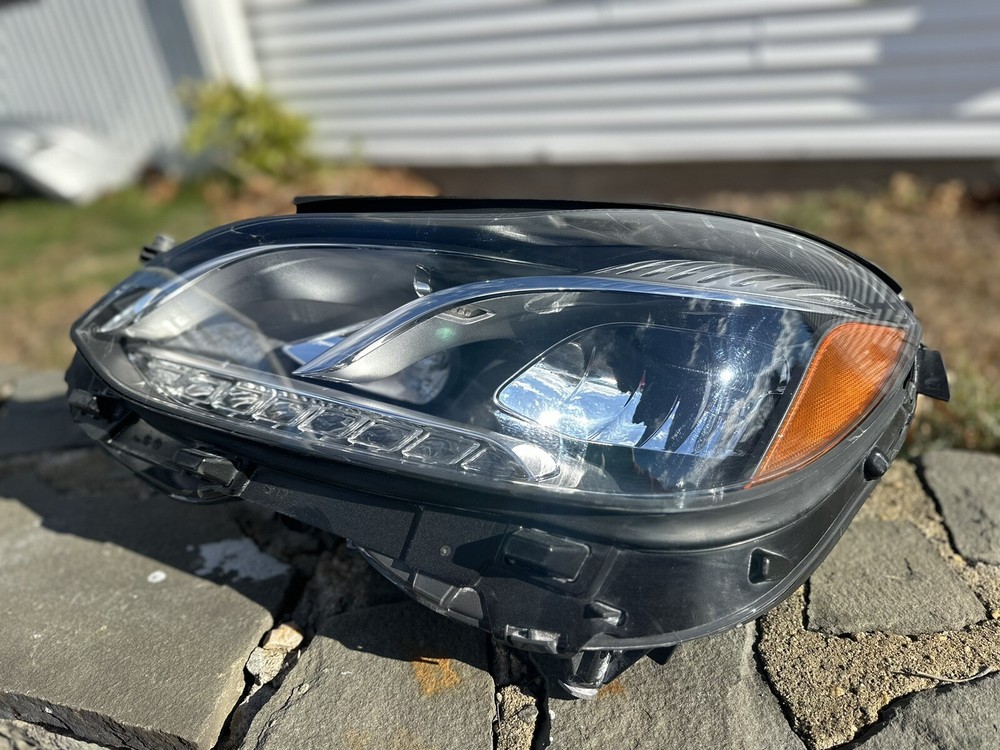 2014-2016 Mercedes E350 Left Driver Side LED Headlight OEM Mint Condition  