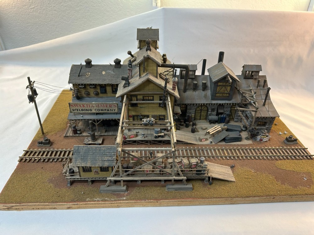Built Diorama, Handmade, 'Swakhammer's Welding Company' HO Scale 12