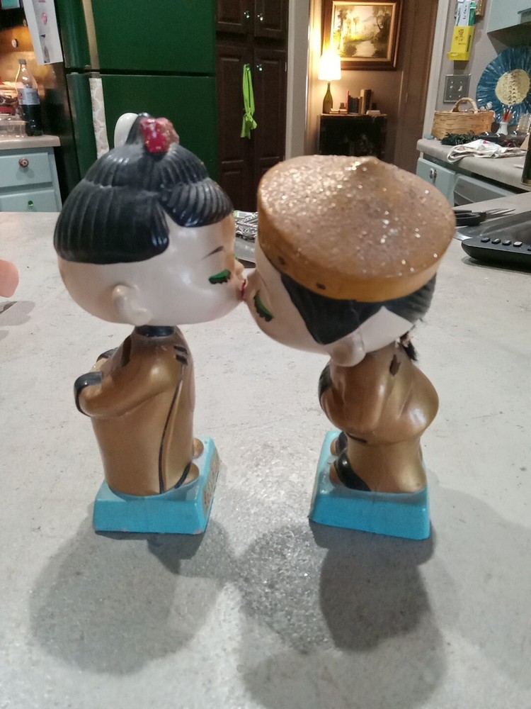 Vintage Japan “Let's Kiss