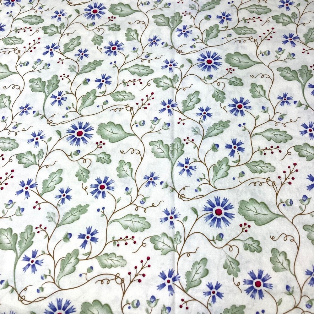 Floral and botanical print on 100% cotton by PB Textiles 3 yds 9 in to quilt sew