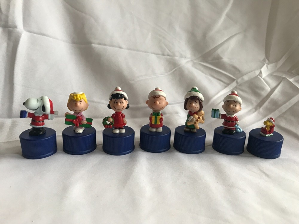 Vintage Peanuts Snoopy & Gang Pepsi Bottle Cap Figures Set of 7