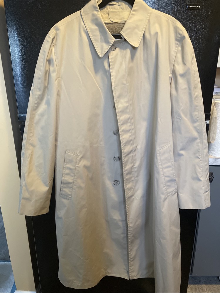 London Fog Men’s Sz 46 Long Khaki Trench Coat with Faux Fur Lining