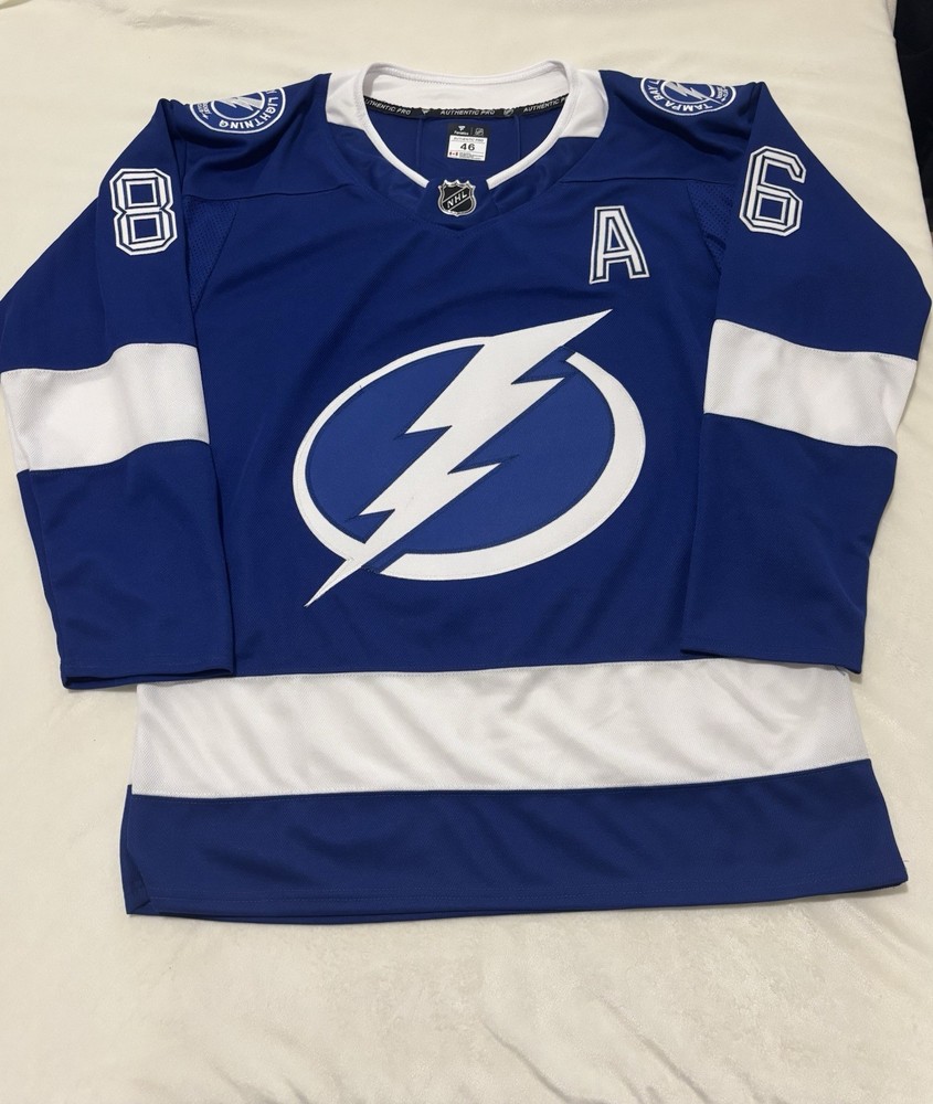 Nikita Kucherov #86 Tampa Bay Lightning Jersey Blue size Small 46 stitched