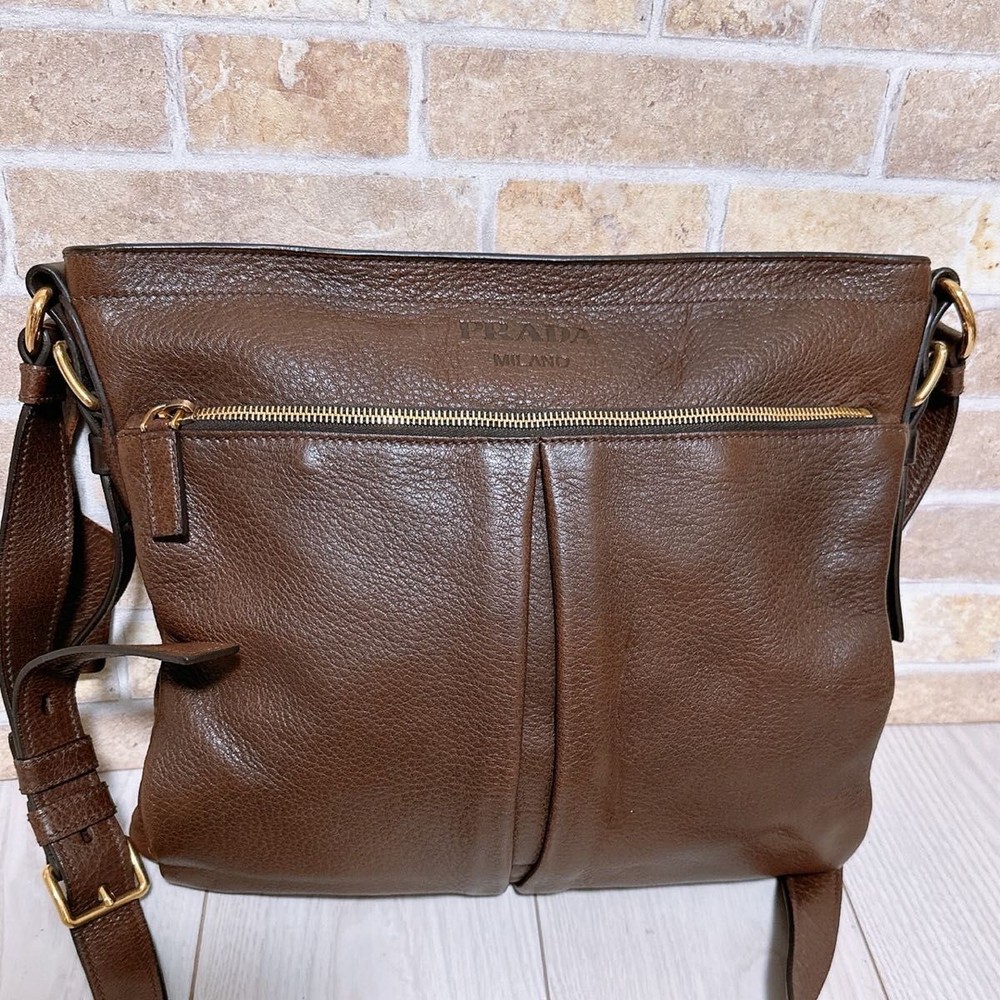 RARE PRADA Shoulder Bag in Excellent Condition
