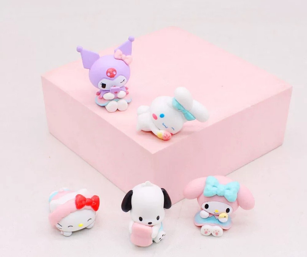 Hello Kitty & Friends PVC Figurine Cake Topper Set of 5 New in bag