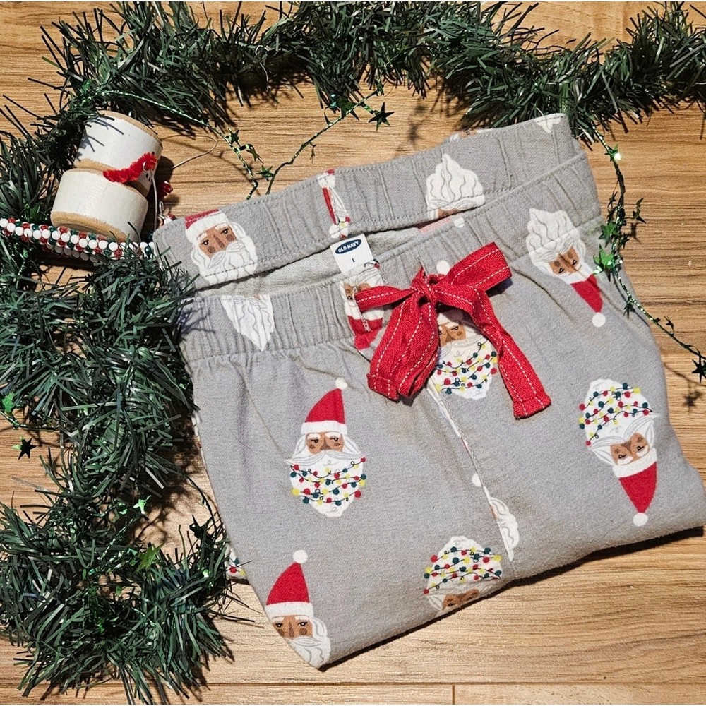 Cozy Women's Santa Head Flannel Pajama Pants Size Large