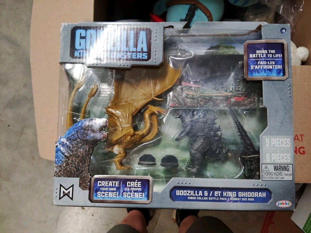 Godzilla King Of The Monsters Godzilla Vs ET King Ghidorah READ