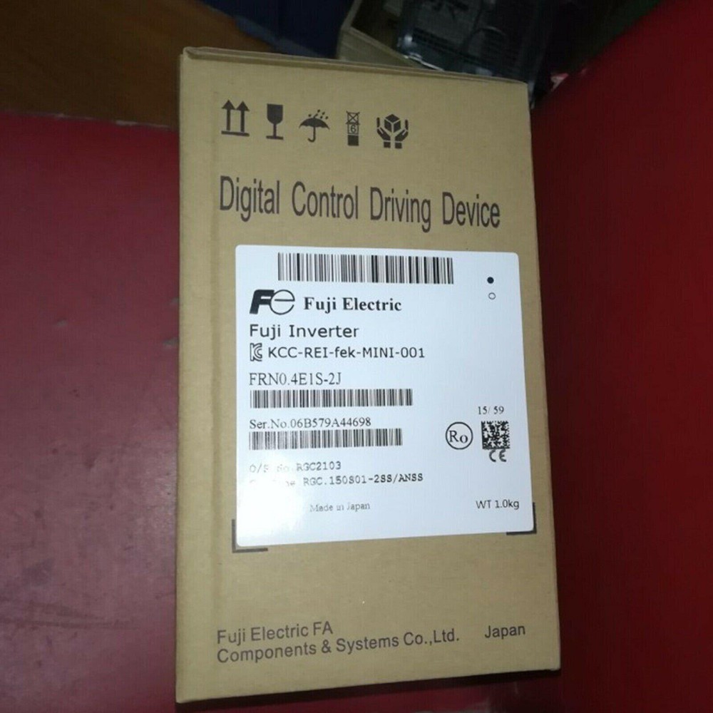 FUJI FRN0.4E1S-2J FRN0.4E1S2J Electric Inverter New Expedited Shipping 1PC