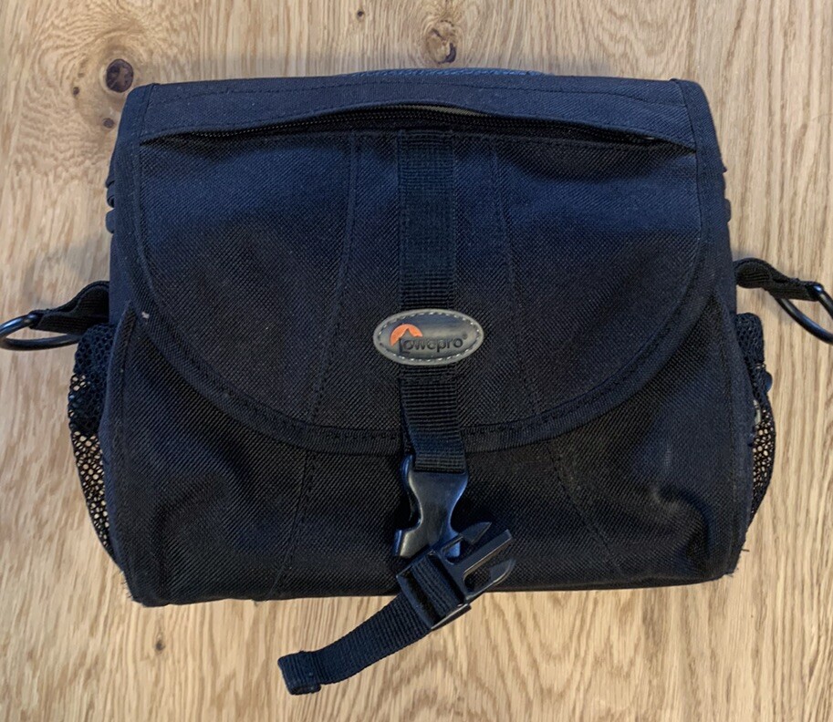 LowePro Black Camera Accessories Bag EX 160 Used No Strap