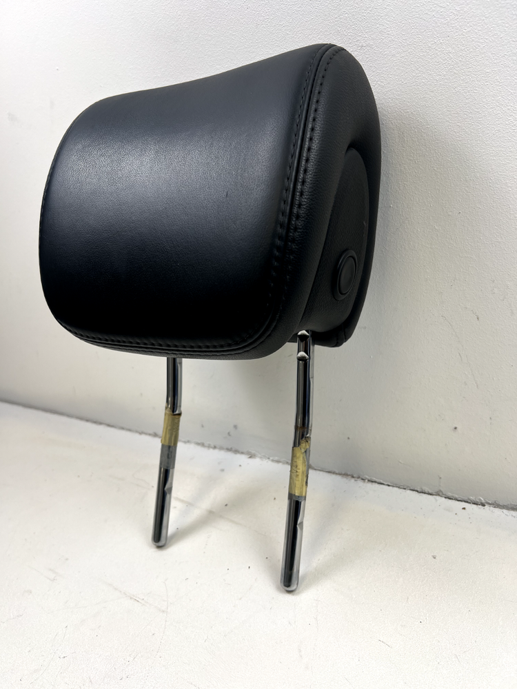 2013-2018 Hyundai Santa Fe Left/Right Front Leather Headrest