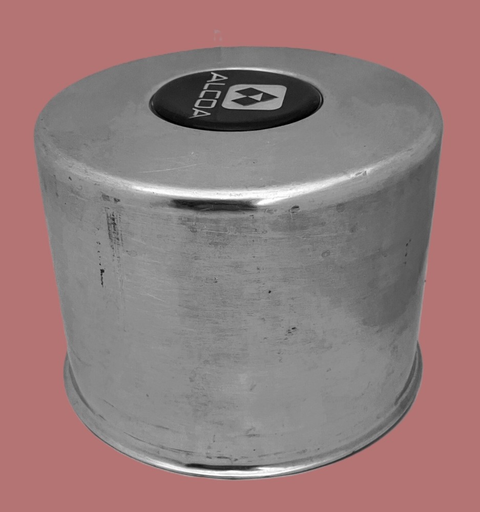 ALCOA 1612 Axel End Hub Cover for Chevy 16' Dually  rim  4.88 Hub bore 4.75 tall