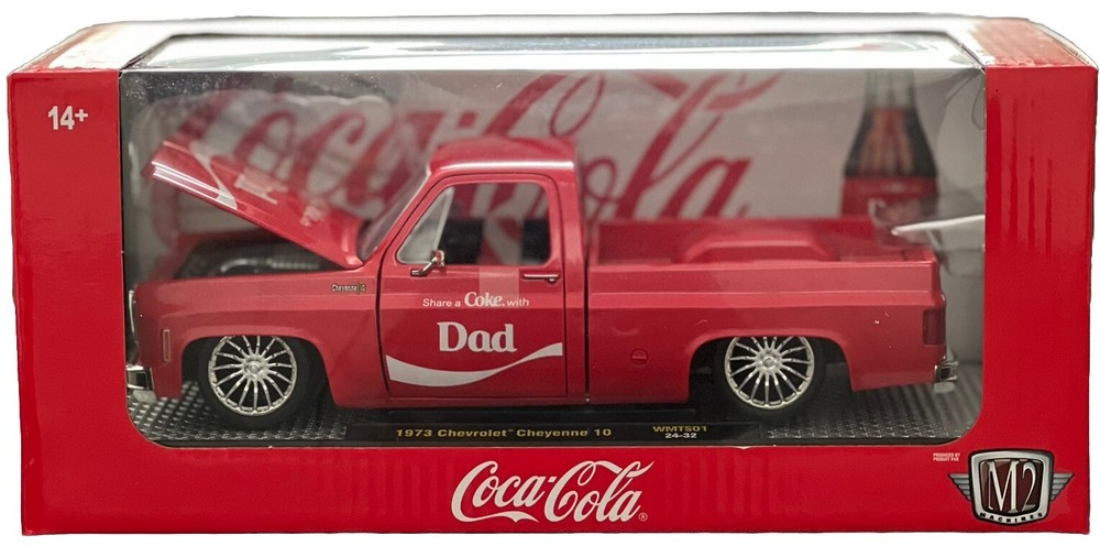 M2 MACHINES 1973 CHEVROLET CHEYENNE 10 SQUAREBODY 1:24 COCA-COLA DAD