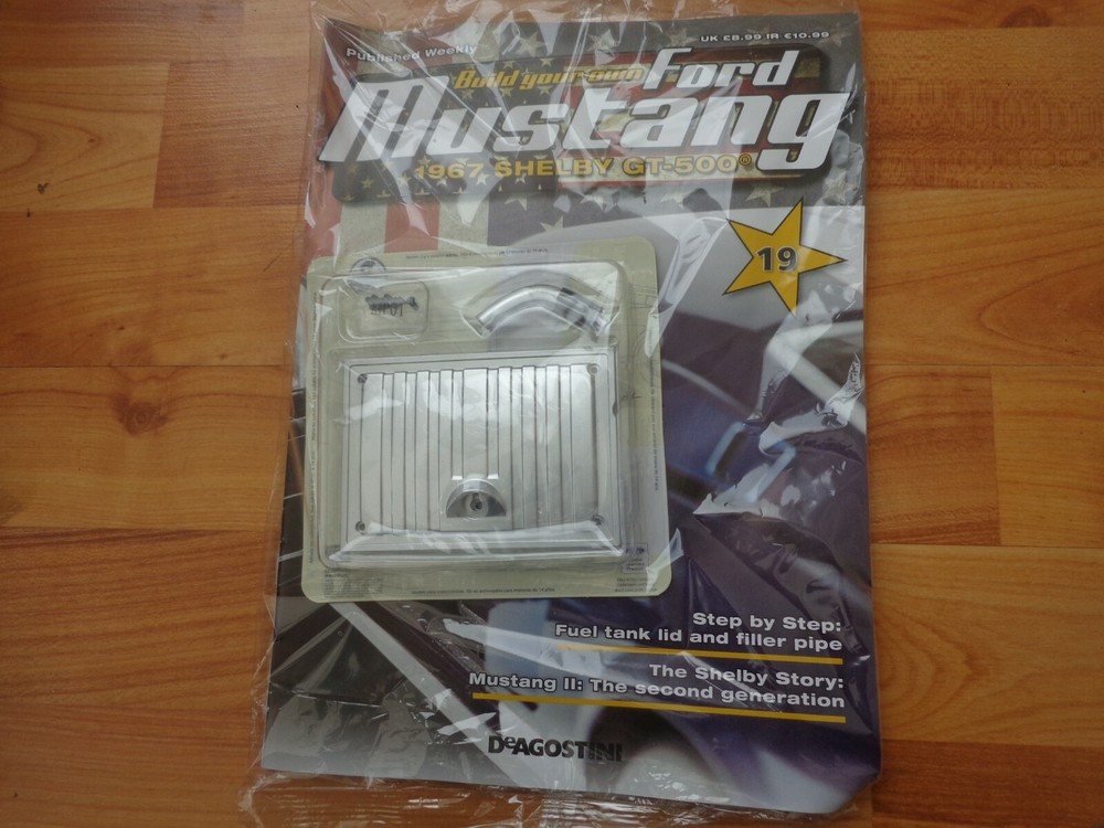 1/8 DEAGOSTINI BUILD YOUR OWN FORD MUSTANG 1967 SHELBY GT-500 ISSUE 19 INC PART