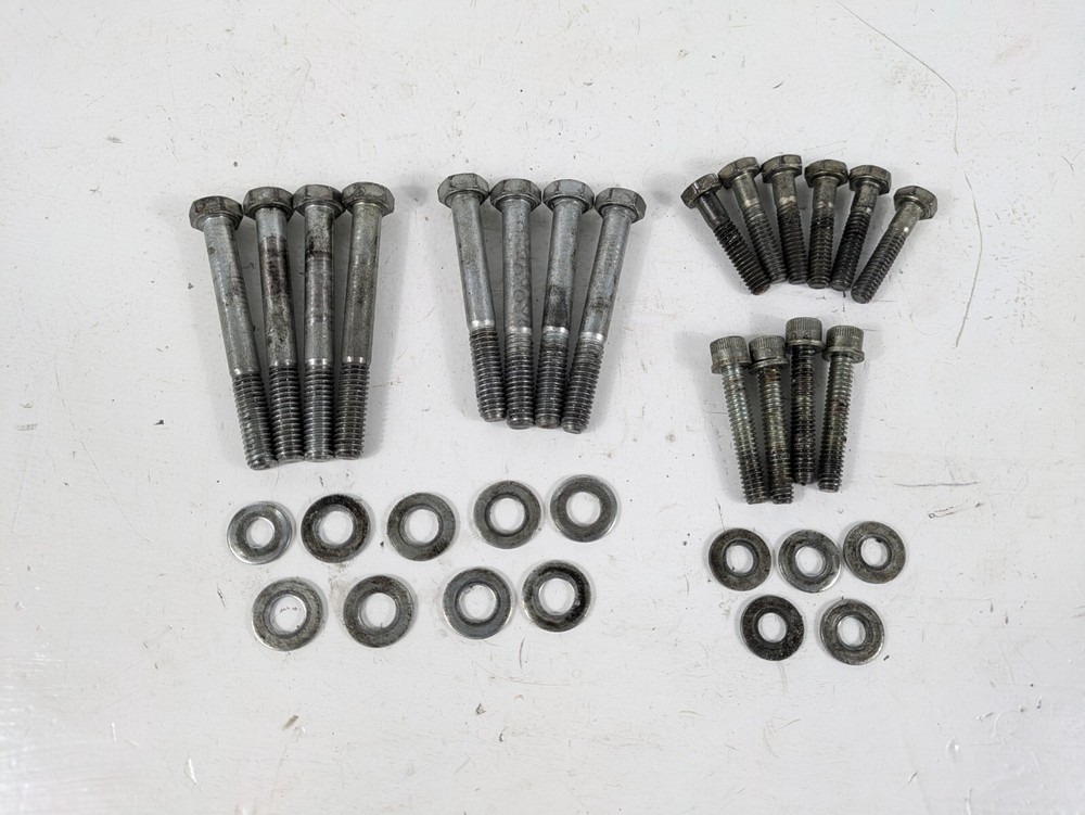 1993 Harley Davidson Sportster XL 1200 Valve and Rocker Arm Bolts