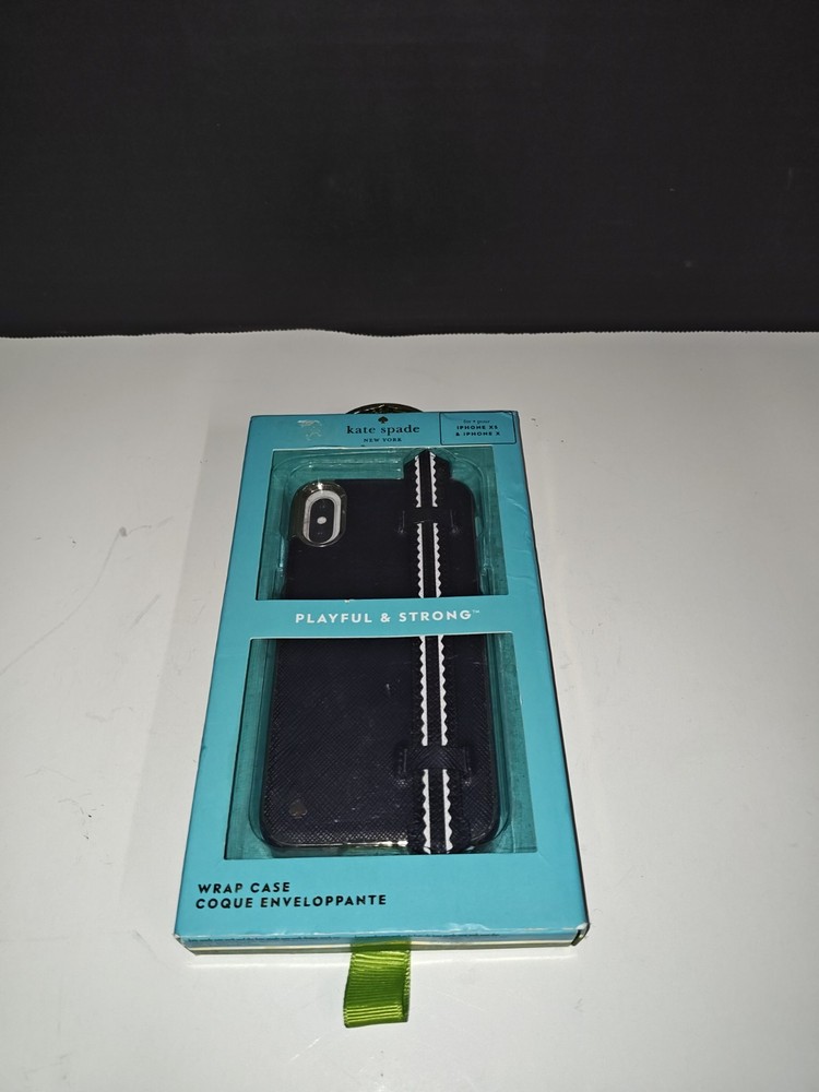 Kate Spade New York Wrap Strap Case for Apple iPhone XS & iPhone X Scallop Black