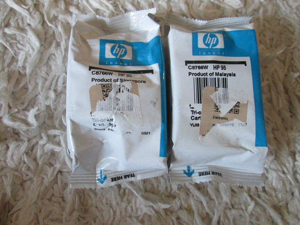2 New in Ugly Packaging GENUINE HP 95~~ C8766W Color Ink OEM Cartridge