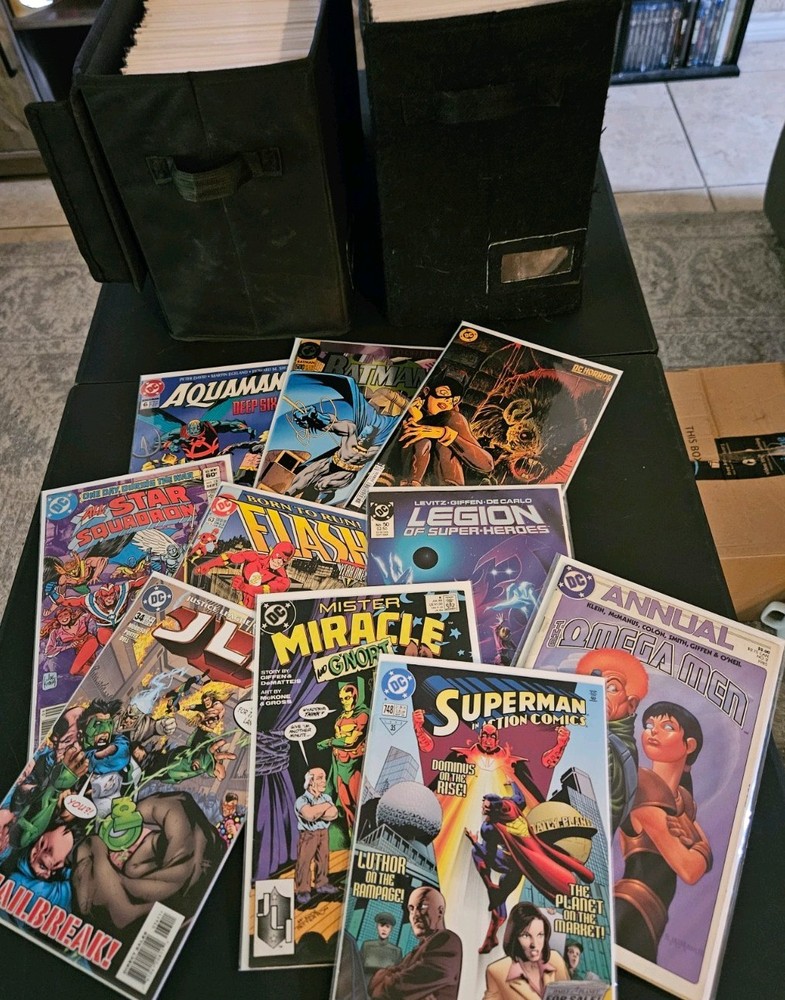 DC Comics Lot: Fifty Mixed Titles, Batman, Superman And Others, Free Shipping!
