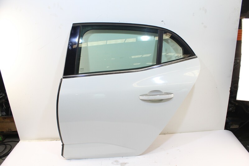 2015 Renault Megane IV Sedan 5P Business 1514073 Left Rear Door