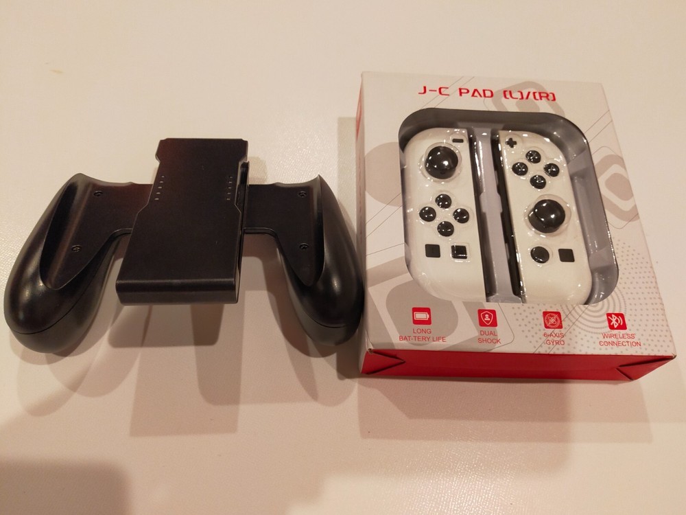 Nintendo Switch Controller with Dual Vibration White and Grip Handle Bracket