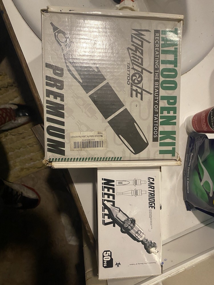 Professional Tattoo Starter Kit with Needles Ink Gun Machine-image