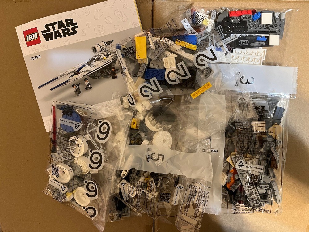 LEGO Star Wars U-Wing Starfighter 75399 Building Set Without Minifigures