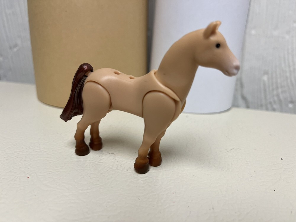3 Inch Play Mobile Horse Plastic. 12/9/24 M
