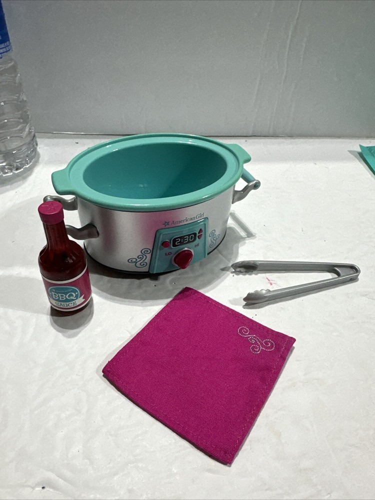 American Girl Doll Slow Cooker Dinner Crock Pot Take Apart Tongs Napkin Sauce
