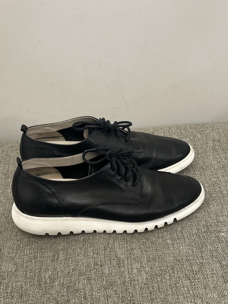 Amalfi Women’s Black Leather Oxford Loafer Size 8