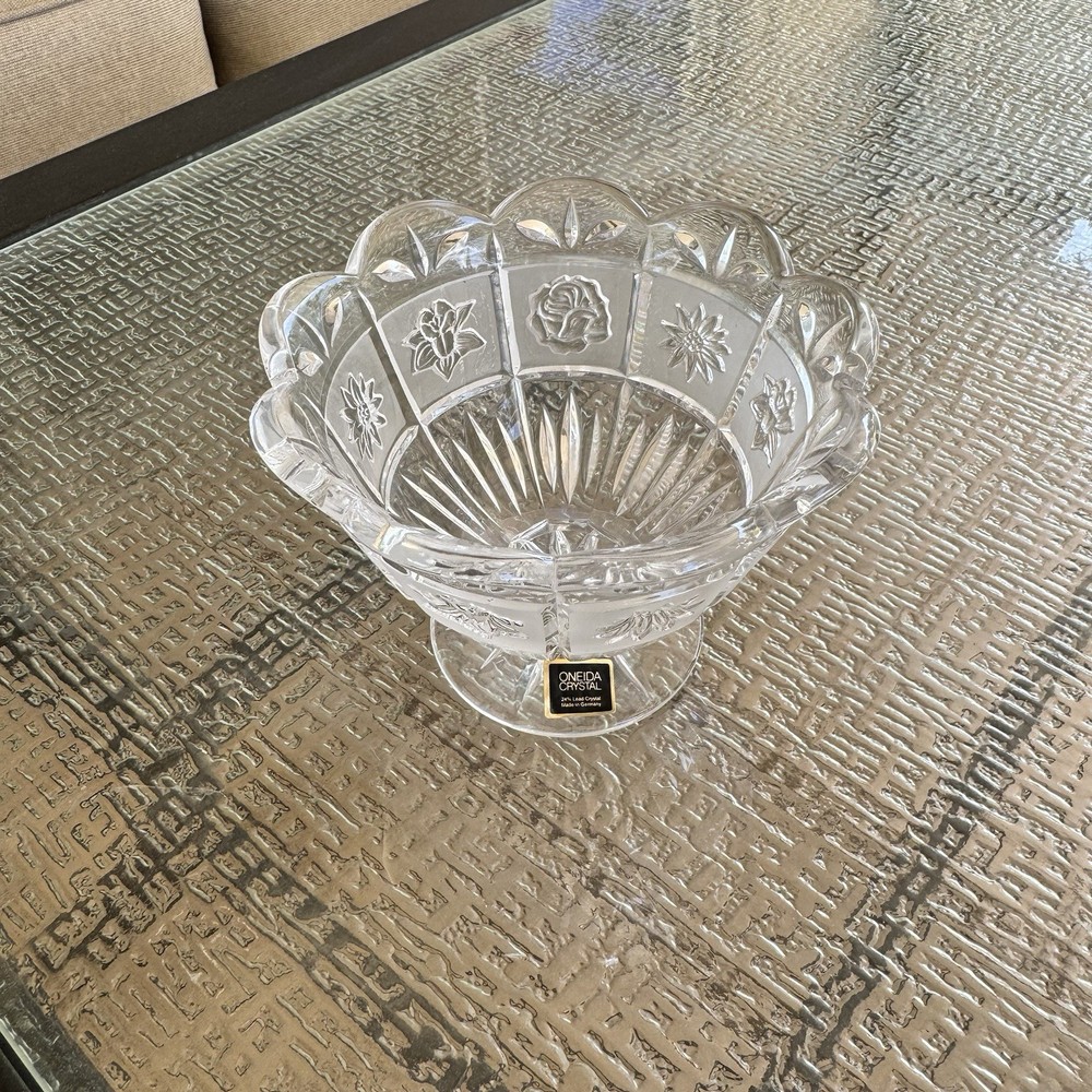 Oneida Lead Crystal Frosted Etched Rose Scalloped Rim 5 Inch Candy Bowl Made in Germany