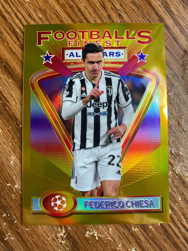 2021-22 Topps Finest Flashbacks UEFA Federico Chiesa Jumbo Gold Refractor 26/50