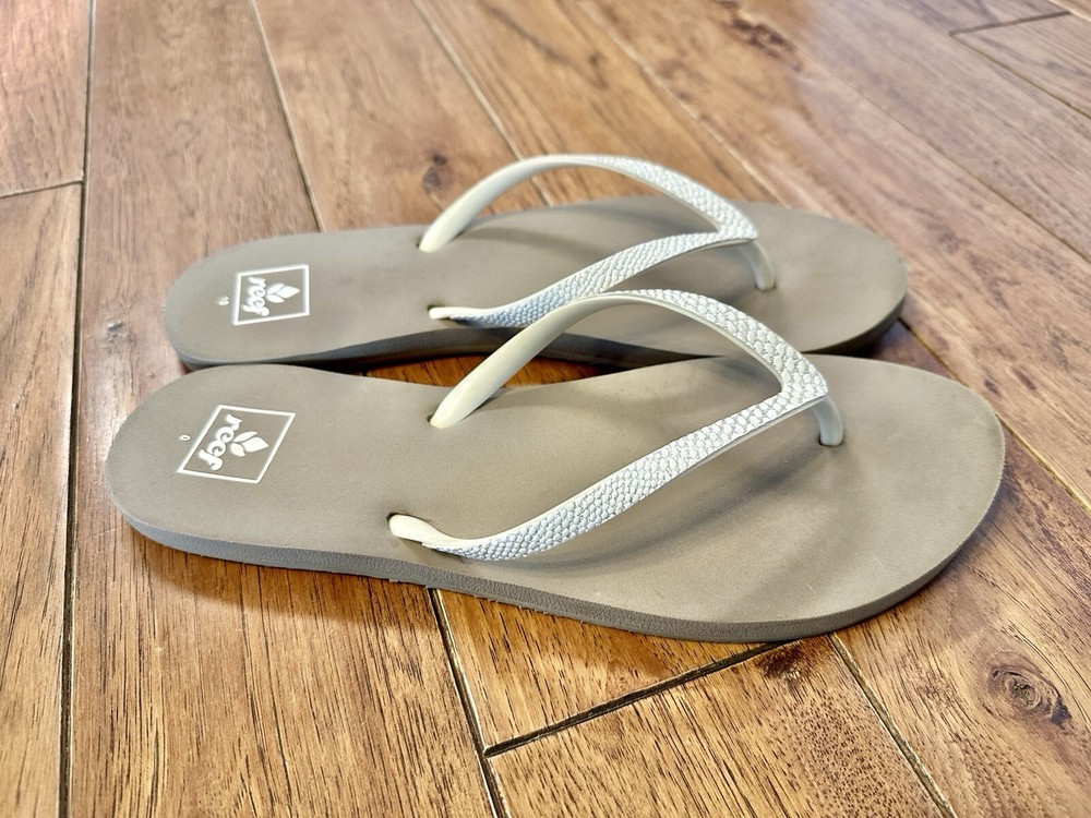 Reef Women's Stargazer Sassy Sandal Taupe Grey Size 10